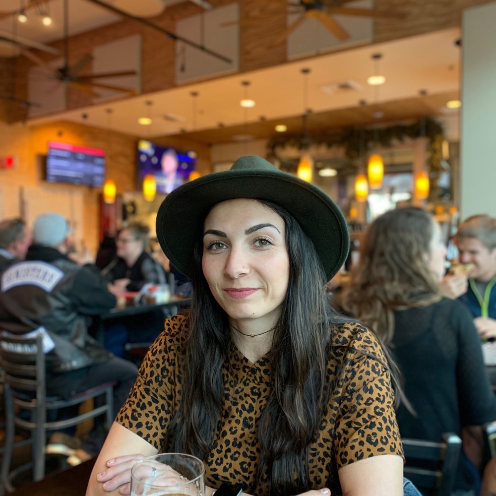 Meet your Posher, Briana